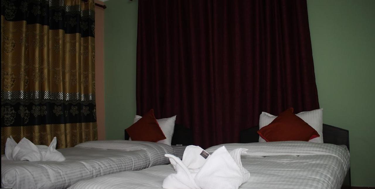 Travellers Dorm Bed&Breakfast Katmandou Extérieur photo