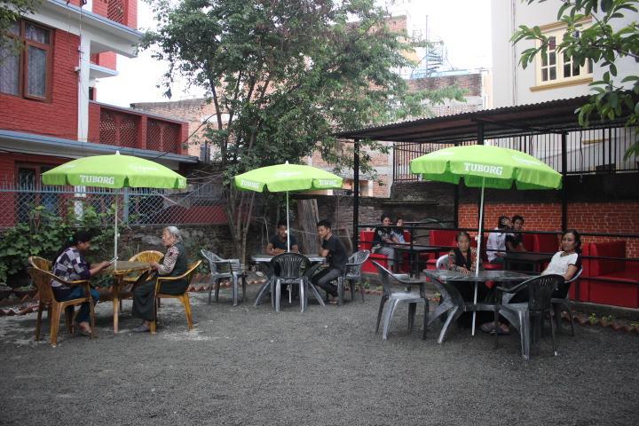 Travellers Dorm Bed&Breakfast Katmandou Extérieur photo