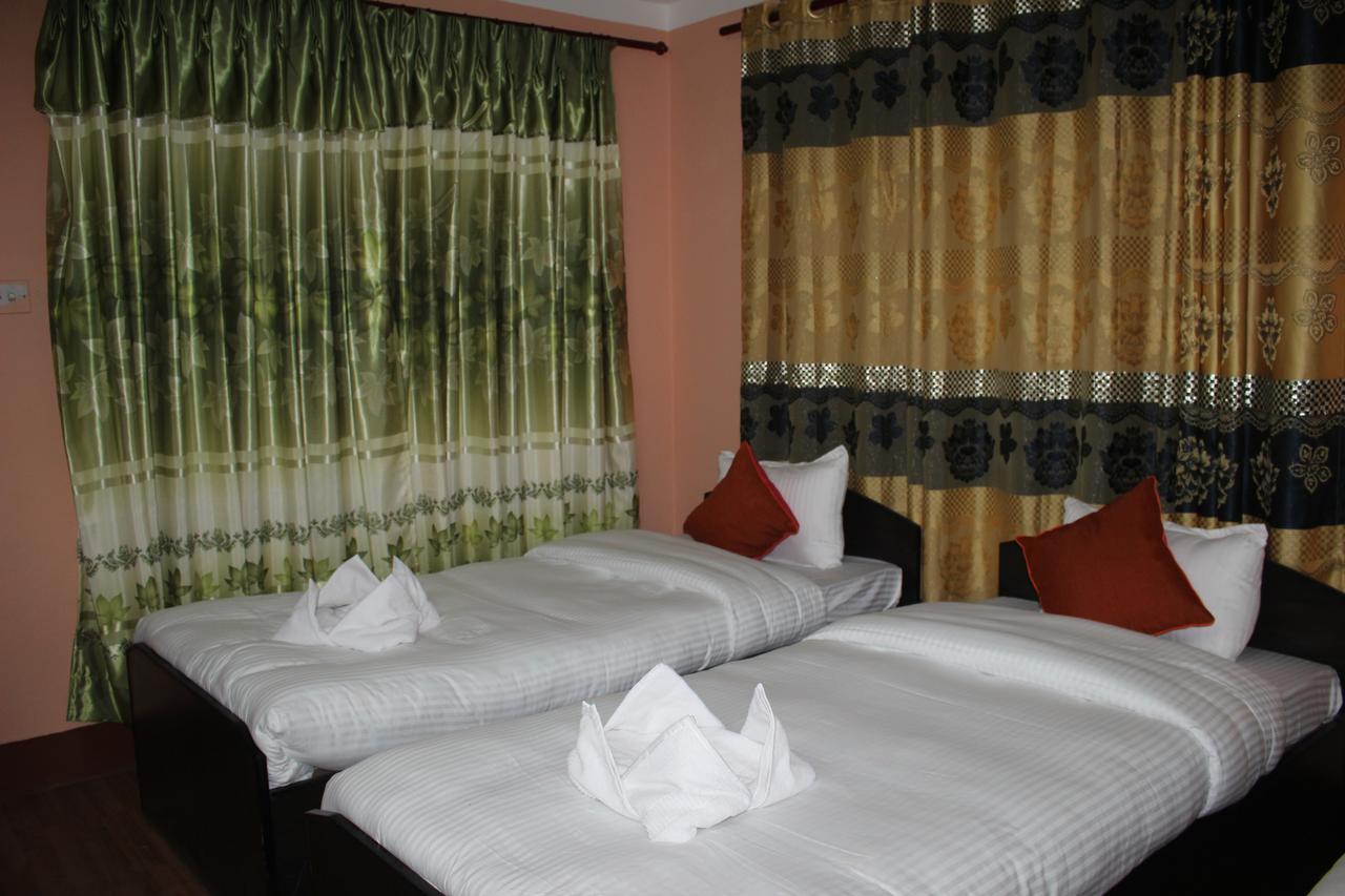 Travellers Dorm Bed&Breakfast Katmandou Extérieur photo
